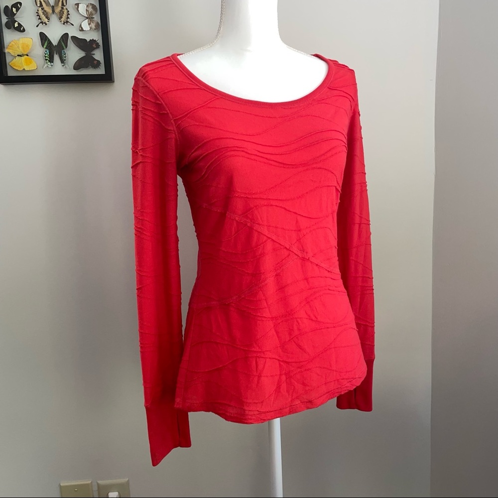 REI Outdoors L/S Textured Tissue T - Red Orange, Scoop Neck, Small - GUC